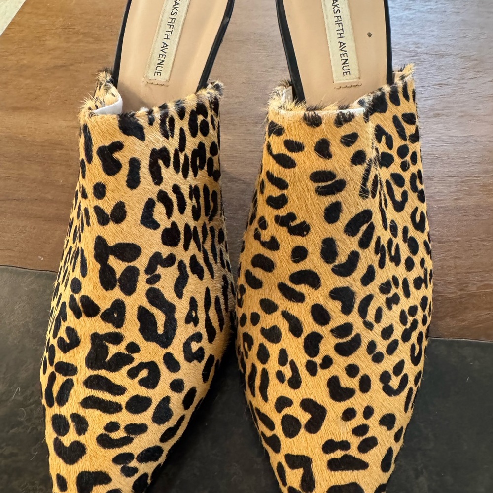Saks Fifth Avenue Leopard Print Women's Shoes / size 10 / great condition